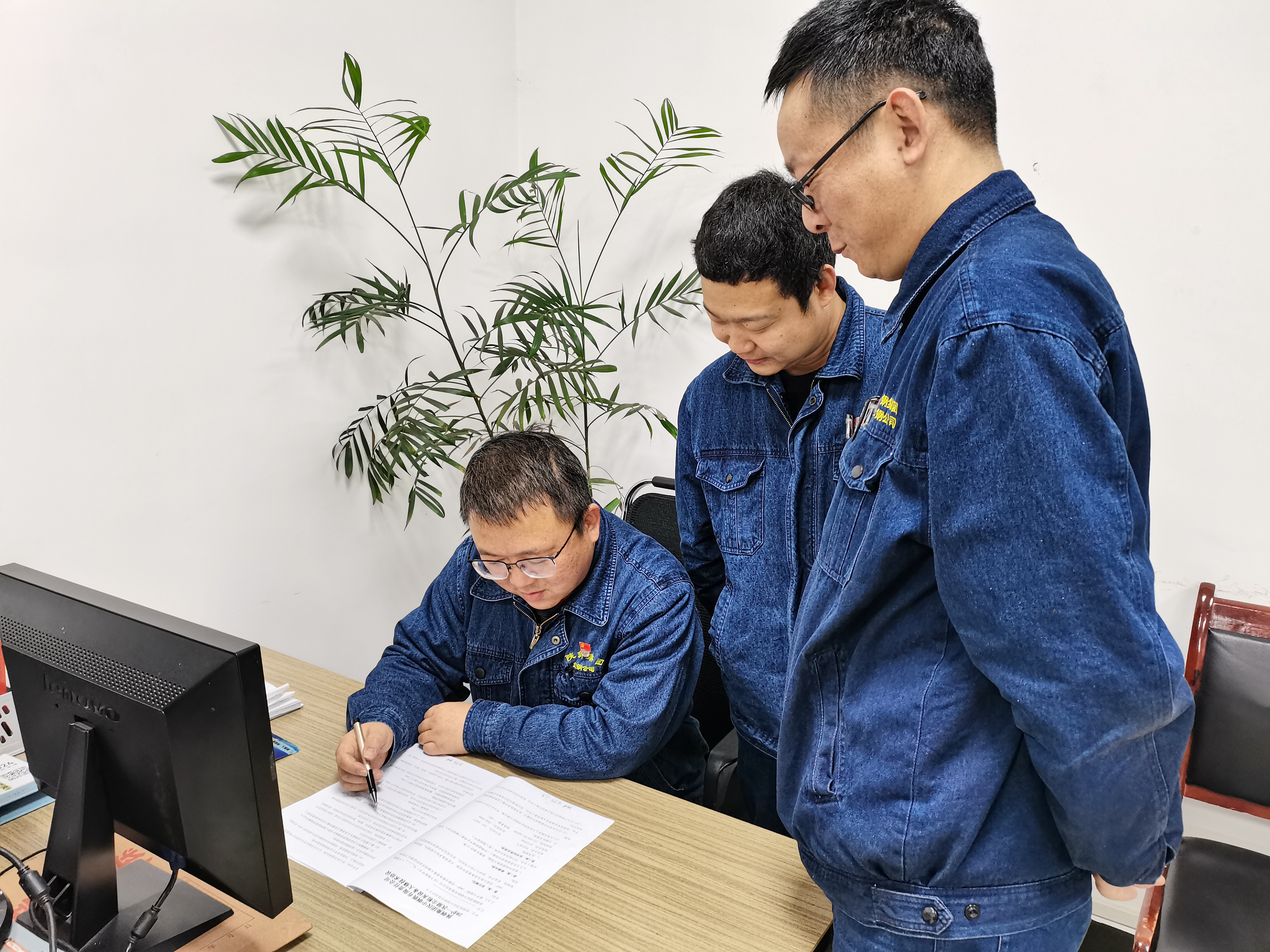 抓好“選育用”激活人才培養(yǎng)強(qiáng)磁場